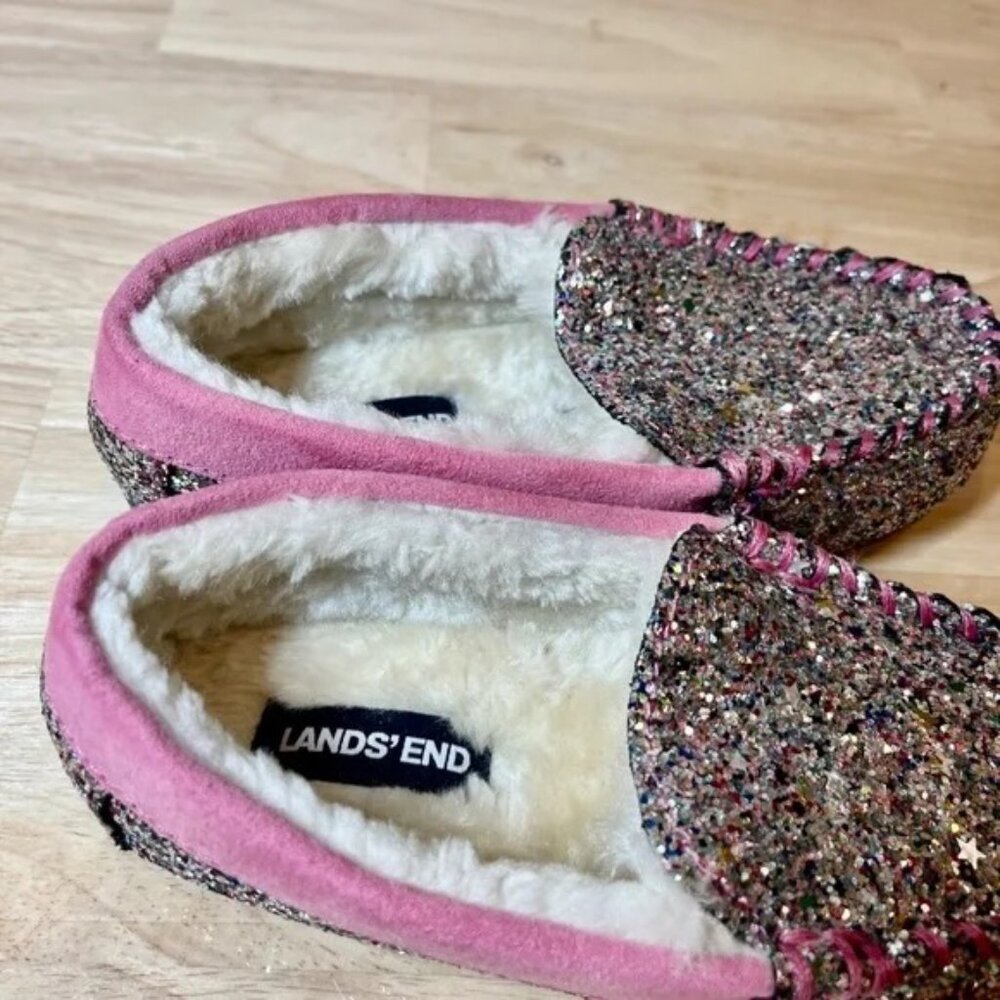 🥿 Land's End Kids' Moccasin Slippers – Size 12 – Excellent Condition! - Picture 7 of 11